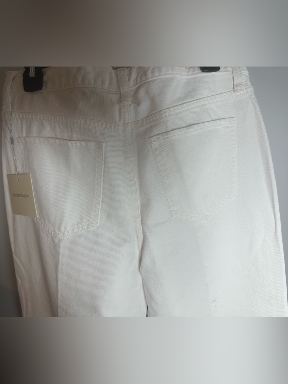 Favorite Daughter the Tommy mid riser
Size 29 - Picture 5 of 10